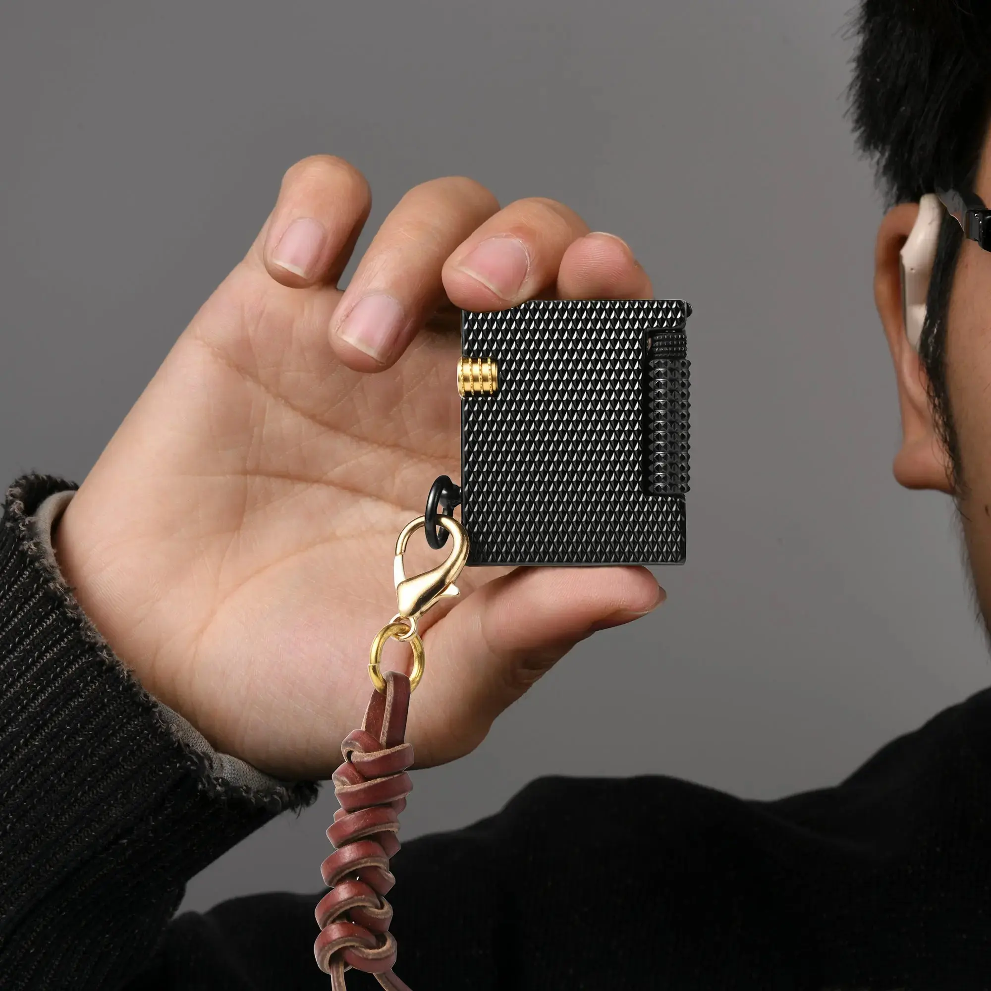 Mini Cube Black Mesh - Image 9